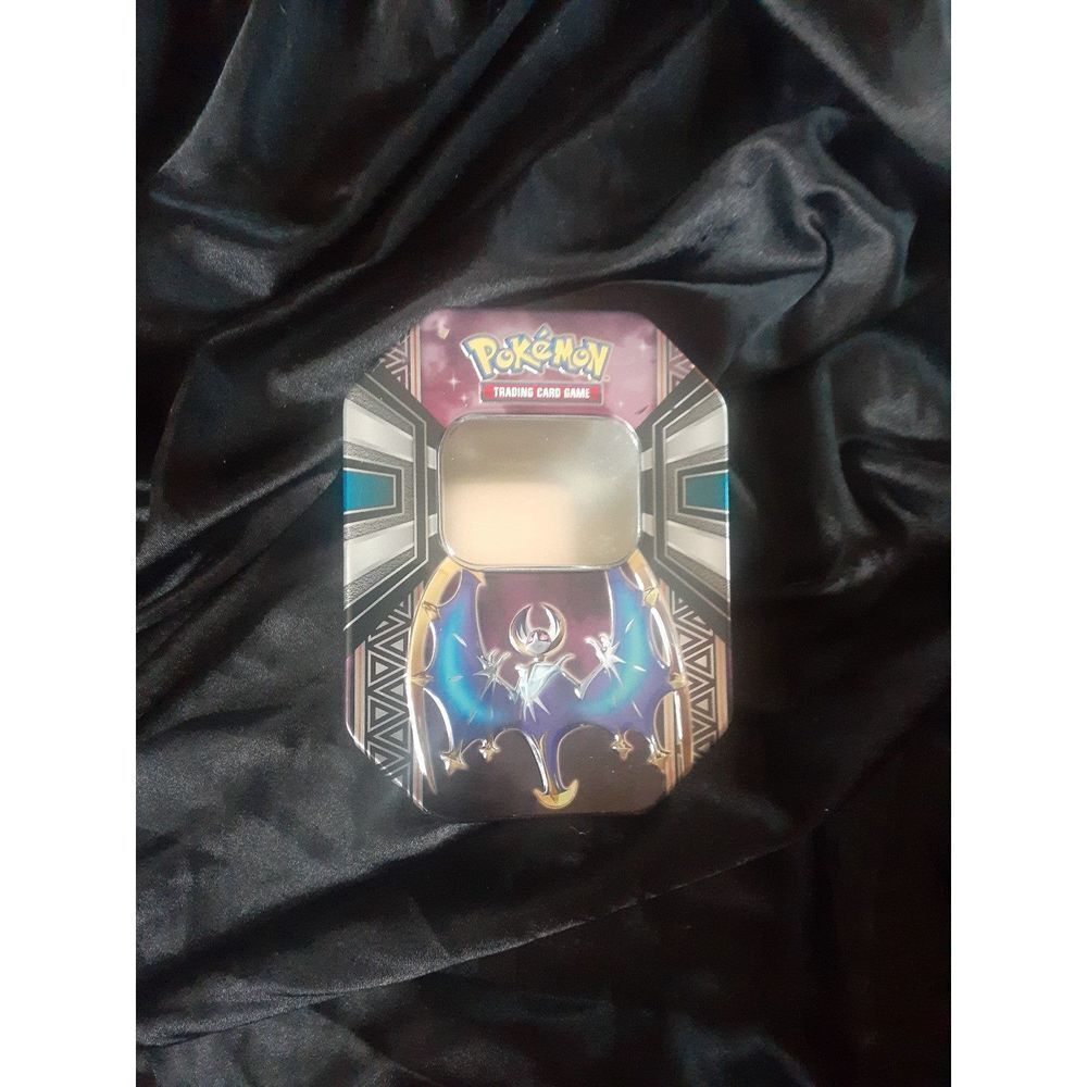 Empty pokemon card collector tin
